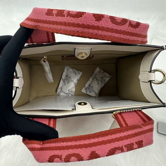 Coach Smith Tote 24 Bag Strawberry Print Crossbody Canvas/Chalk Multi CAR80 NWT - Picture 7 of 9